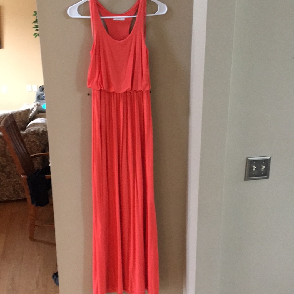 Women’s dress
